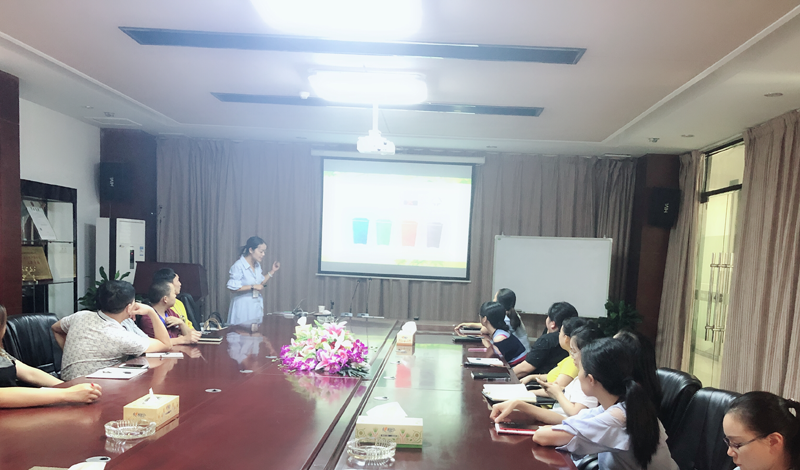 “強(qiáng)化健康知識(shí)  提高安全意識(shí)”健康安全知識(shí)講座走進(jìn)真格檢測(cè)
